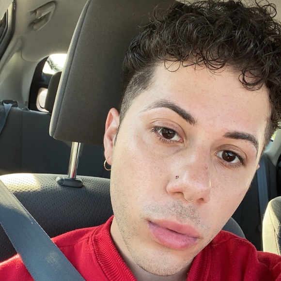 Meet your Posher, Alberto - Picture 1 of 1